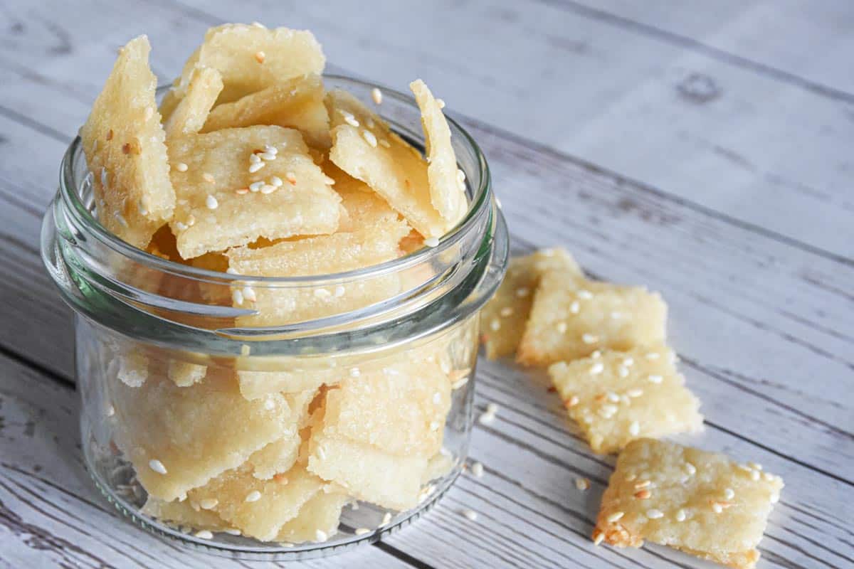 sourdough discard cheese crackers in a glass jar