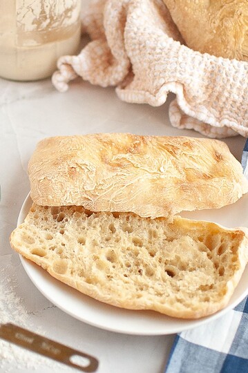 Delicious, fluffy bread with crispy crust, perfect for homemade sourdough.
