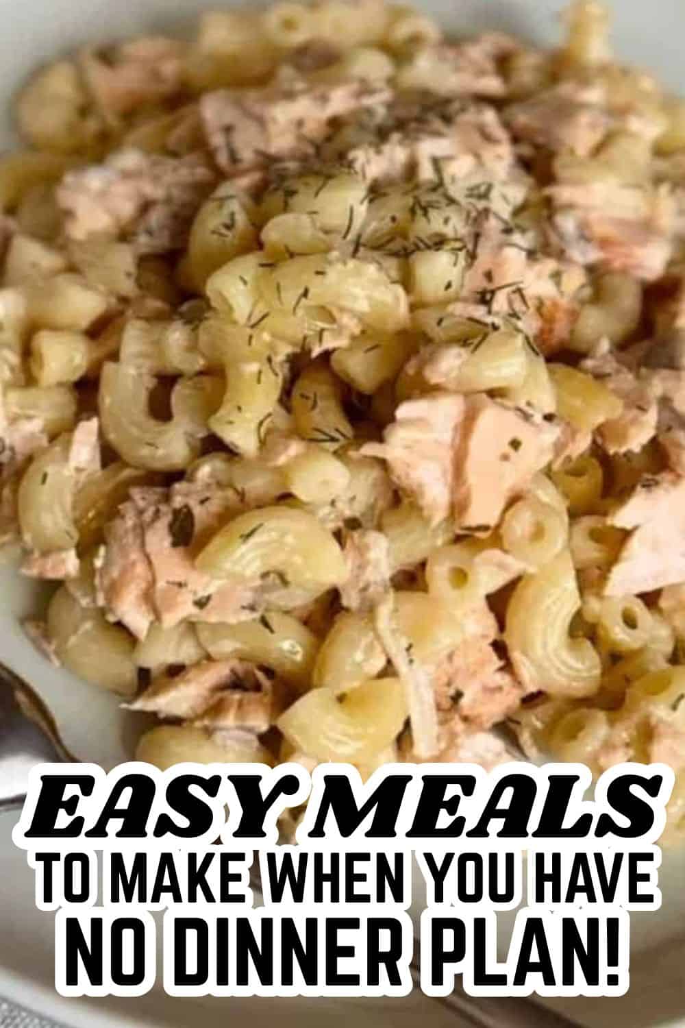Easy pasta dish with tuna, herbs, and pasta for quick dinners.